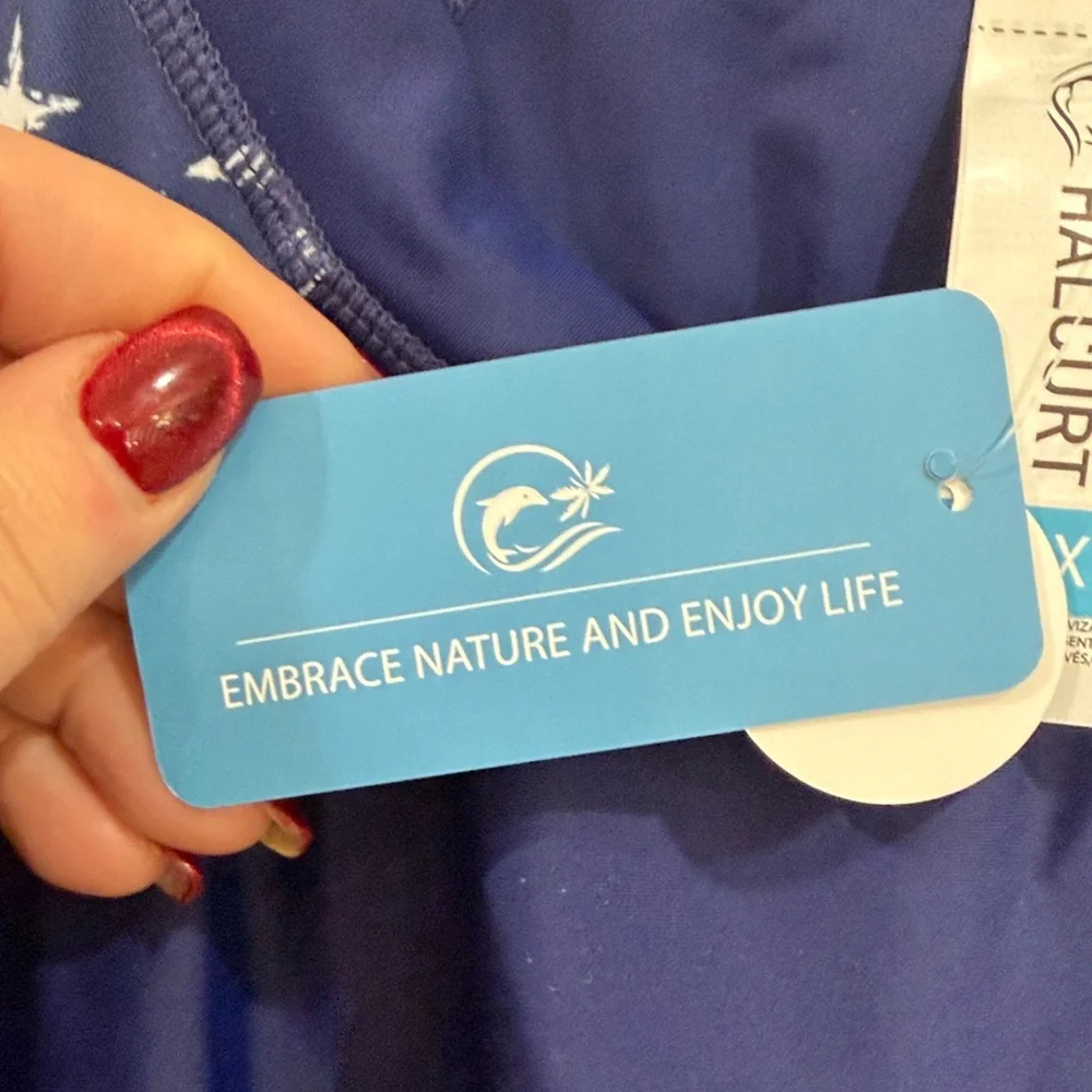 Halcurt rash guard NWT size 2x - Picture 3 of 9